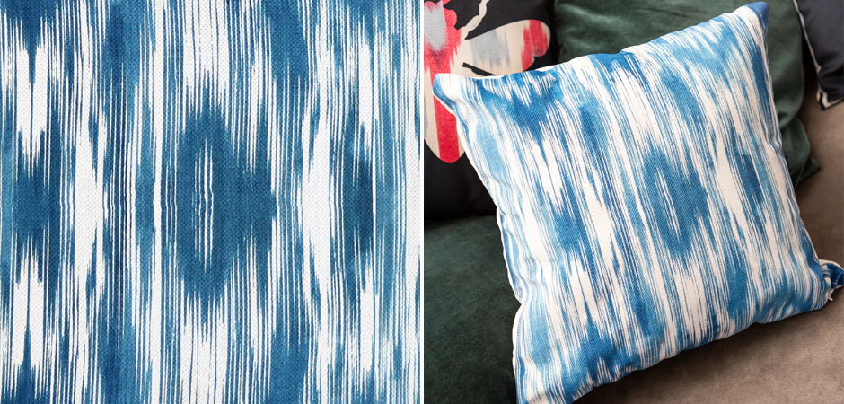 Декоративная подушка с голубым узором Ikat Pattern Декоративная подушка с голубым узором Ikat Pattern - Loft-Concept в Омске