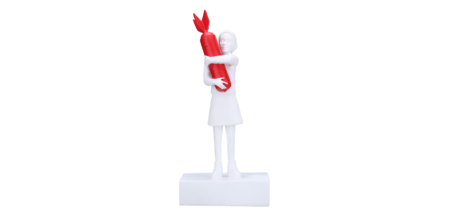 Статуэтка Banksy Bomb Hugger Sculpture Red - фото