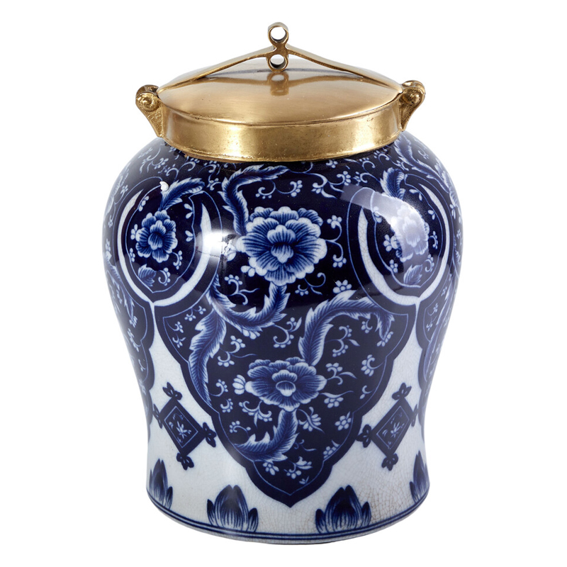 Ваза с насыщенным синим орнаментом и золотой крышкой Blue & White Ornament Белый Синий Золотой Ваза с насыщенным синим орнаментом и золотой крышкой Blue & White Ornament Белый Синий Золотой в Омске | Loft Concept