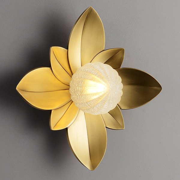 LOTUS Wall Lamp II Бра форме листьев лотоса Белый Латунь в Омске | Loft Concept 