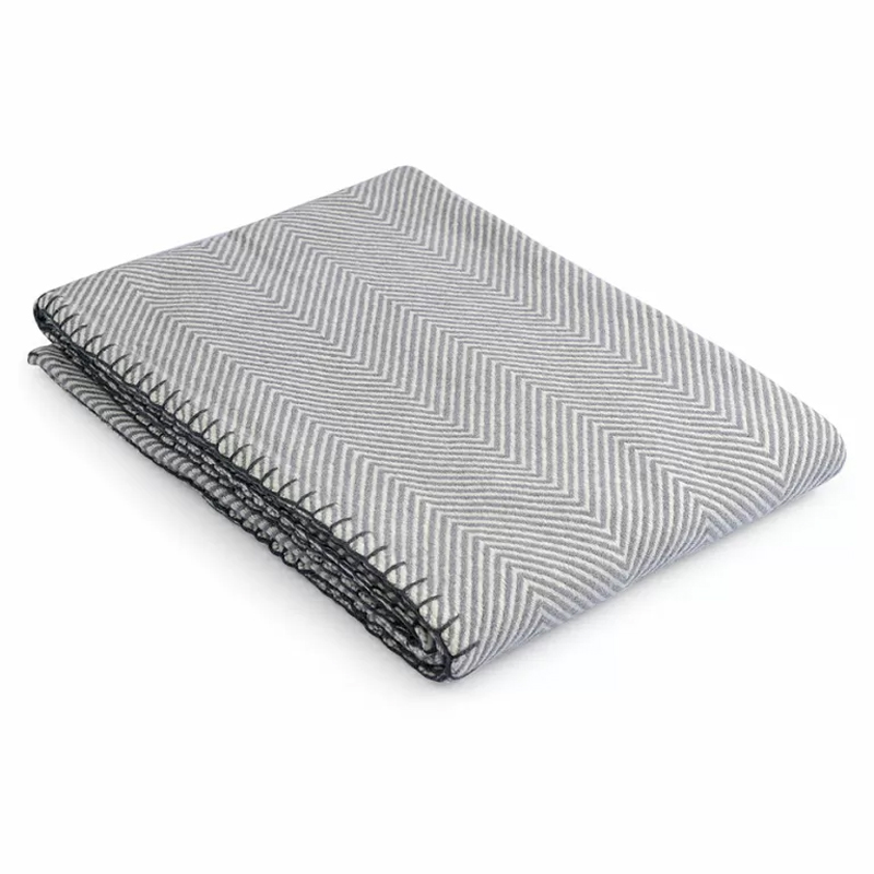 Плед из шерсти мериноса серого цвета 130×180 см Gray Waves Серый Плед из шерсти мериноса серого цвета 130×180 см Gray Waves Серый в Омске | Loft Concept