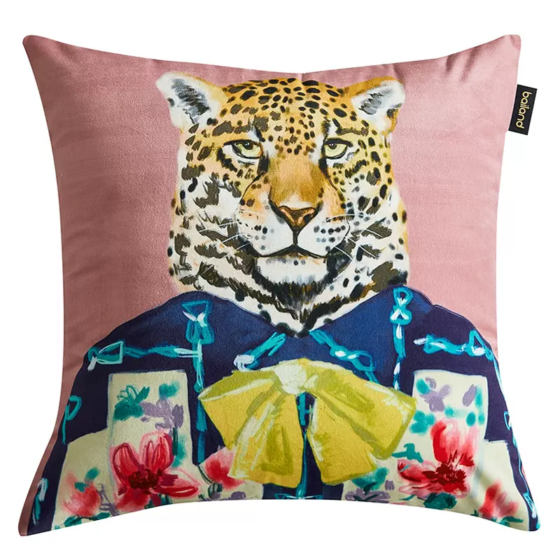 Декоративная подушка Стиль Gucci Leopard Fashion Animals Cushion Pink Розовый Мульти в Омске | Loft Concept 