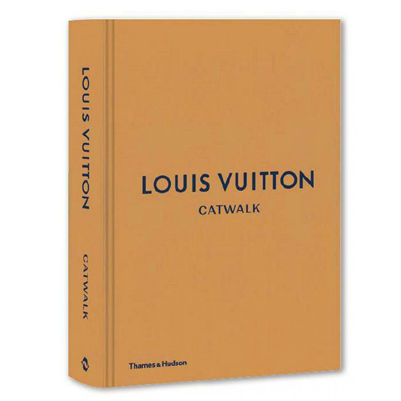 Louis Vuitton: Catwalk  в Омске | Loft Concept 