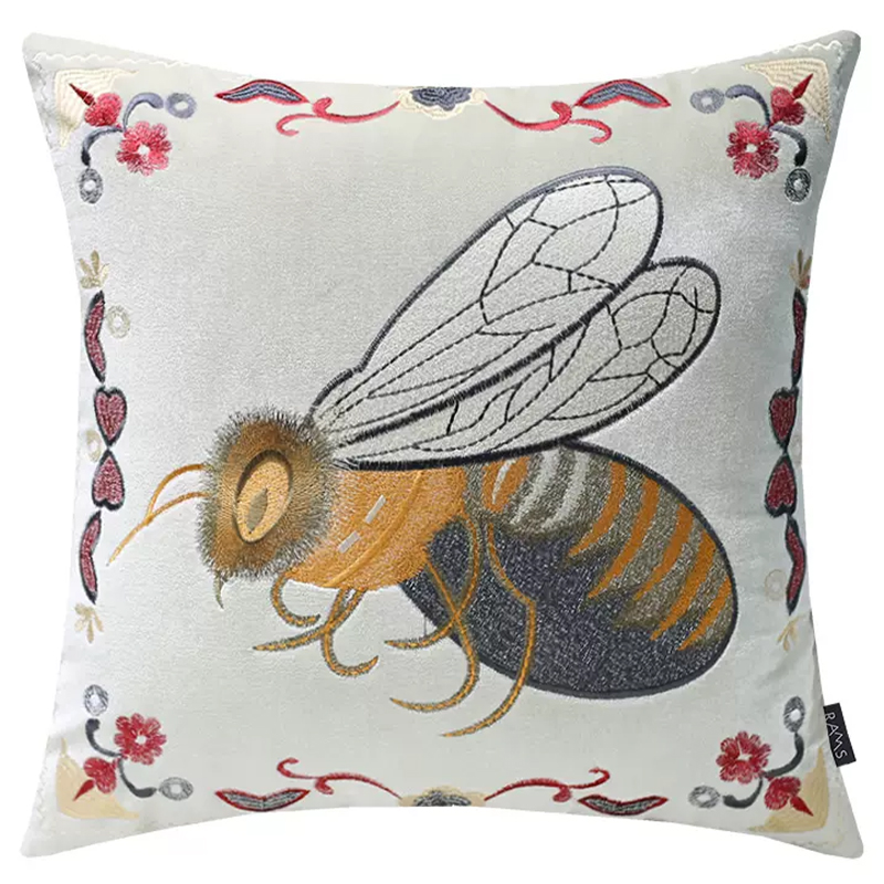 Декоративная подушка с вышивкой Пчела Стиль Gucci Bee Pillow Бежевый Мульти в Омске | Loft Concept 