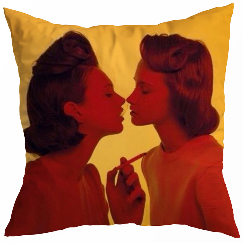 Декоративная подушка Seletti Cushion Smoking Girl Желтый Красный в Омске | Loft Concept 