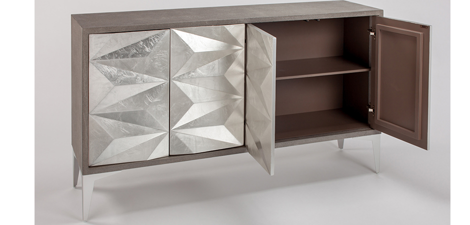Комод с геометрическим рельефным фасадом Mirrored Doors Серебристый Комод с геометрическим рельефным фасадом Mirrored Doors Серебристый - Loft-Concept в Омске