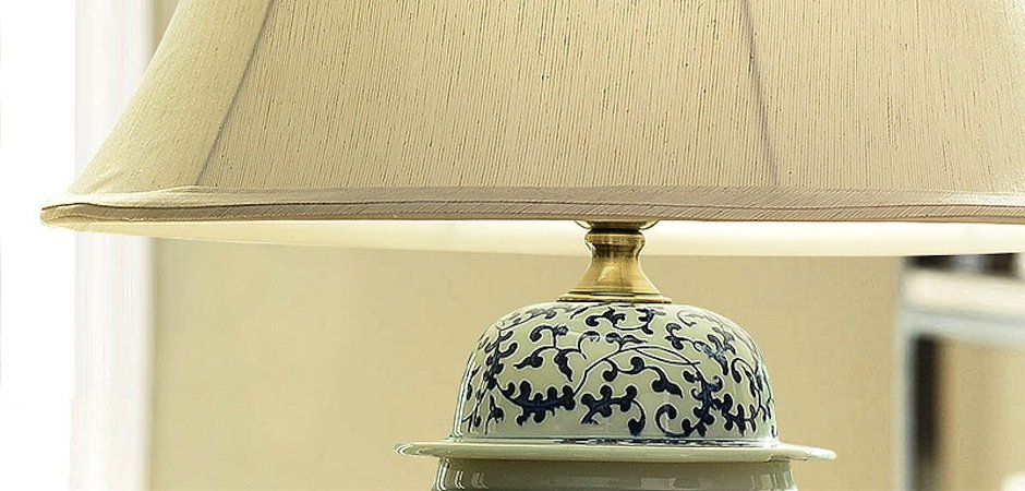 Настольная керамическая лампа с узором Kelly - Loft-Concept в Омске