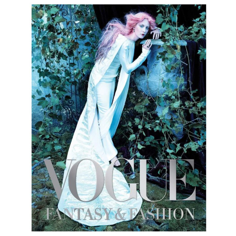 Книга Vogue Fantasy & Fashion photography book  в Омске | Loft Concept 