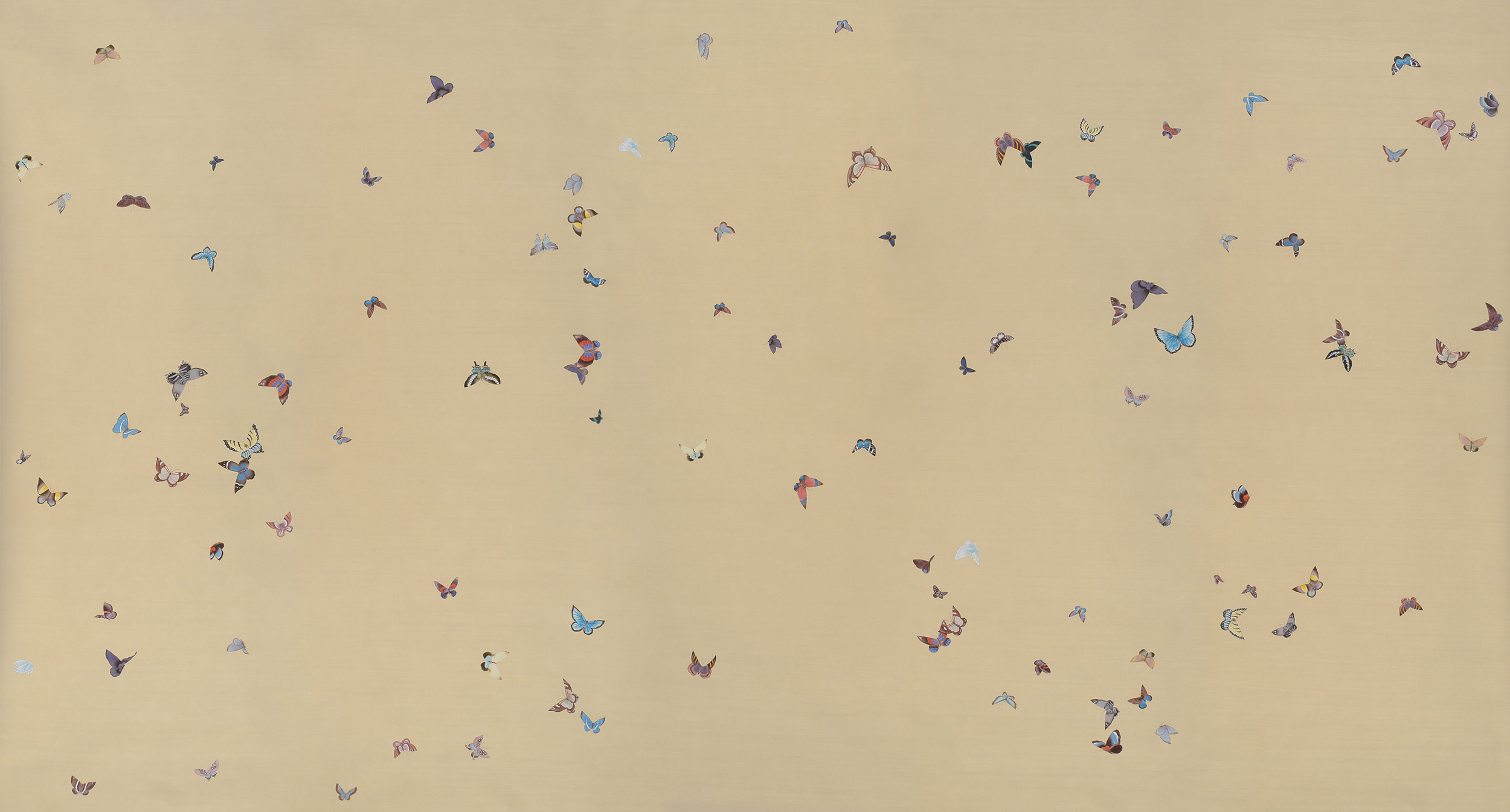 Обои ручная роспись Butterflies Icarus on New Faint Gold metallic silk Обои ручная роспись Butterflies Icarus on New Faint Gold metallic silk - постер Loft-Concept в Омске