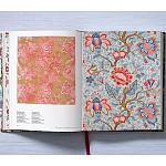 Подарочная  Книга для дизайнеров The Book of Printed Fabrics. 16th - today XXL варинант исполнения - 8 | Loft Concept в Омске
