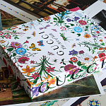 Подарочная коллекционная книга для дизайнеров Gucci. The Art of Silk Assouline варинант исполнения - 8 | Loft Concept в Омске