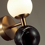 Бра с шарообразным матовым плафоном и шаром из камня на металлическом основании Orb Essence варинант исполнения - 9 | Loft Concept в Омске