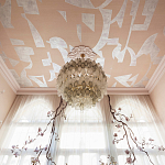 Обои ручная роспись в стиле Арт-деко Symphony Colourway SC-105 on Himalayan Rose silk dupion варинант исполнения - 1 | Loft Concept в Омске