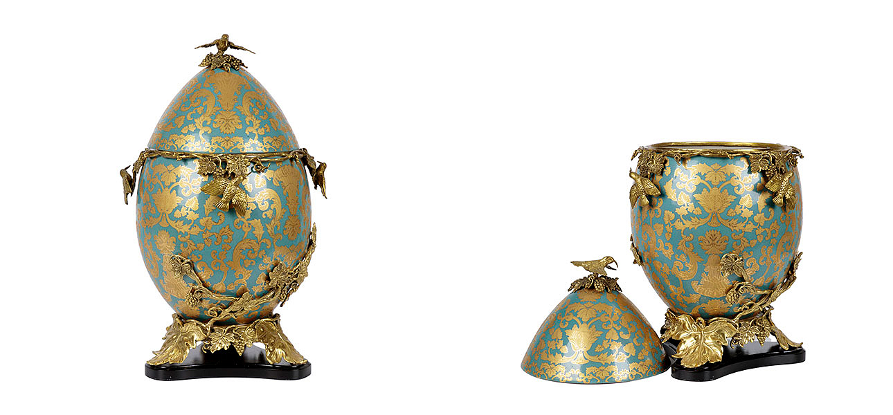 Шкатулка фарфоровая с крышкой с бронзовыми элементами Porcelain & Bronze Шкатулка фарфоровая с крышкой с бронзовыми элементами Porcelain & Bronze - Loft-Concept в Омске
