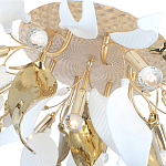 Люстра потолочная с декоративными белыми и золотистыми листьями Wintery flovers варинант исполнения - 4 | Loft Concept в Омске