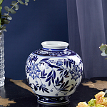 Ваза округлой формы с бело-синим цветочным орнаментом Blue & White Ornament  варинант исполнения - 1 | Loft Concept в Омске