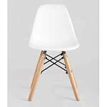 Пластиковый стул на ножках из массива бука Eames Small White варинант исполнения - 4 | Loft Concept в Омске