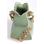 Ваза зеленого цвета из фарфора с бронзовыми ручками в виде драконов и рельефным цветочным декором Eden Garden porcelain and bronze варинант исполнения - 6 | Loft Concept в Омске