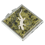 Зеркало двухстороннее квадратное из натурального камня Змеевик с декоративной вставкой в виде ящерицы Silver Stone Mirrors варинант исполнения - 1 | Loft Concept в Омске