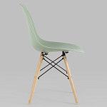 Пластиковый стул на ножках из массива бука Eames Mint варинант исполнения - 2 | Loft Concept в Омске