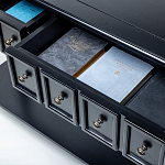 Черная консоль с выдвижными ящиками Monica варинант исполнения - 2 | Loft Concept в Омске