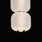 Подвесной светильник с 3-мя округлыми матовыми плафонами из белого стекла Golden Swirl варинант исполнения - 7 | Loft Concept в Омске