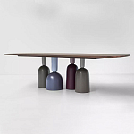 Обеденный стол деревянный с разноцветными фигурными ножками Cop варинант исполнения - 1 | Loft Concept в Омске