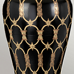 Настольная лампа с керамическим основанием с золотистым решетчатым узором и белым плиссированным абажуром Elstead Lighting варинант исполнения - 10 | Loft Concept в Омске