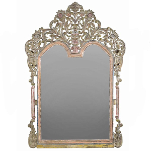 Зеркало из массива тика с растительным орнаментом