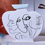 Ваза плоская белая с абстрактными черными линиями в форме лиц Faces of Imagination варинант исполнения - 4 | Loft Concept в Омске