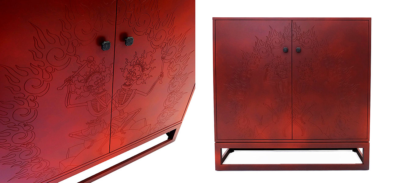 Красный комод с рельефным рисунком Red Dresser India Красный комод с рельефным рисунком Red Dresser India - Loft-Concept в Омске