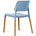 Пластиковый стул на ножках из массива бука Ferret Blue варинант исполнения - 7 | Loft Concept в Омске