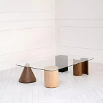 Дизайнерский журнальный стол с прозрачной столешницей и ножками в форме геометрических фигур Pytusin варинант исполнения - 1 | Loft Concept в Омске