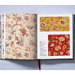 Подарочная  Книга для дизайнеров The Book of Printed Fabrics. 16th - today XXL варинант исполнения - 7 | Loft Concept в Омске