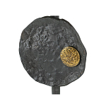 Столик приставной с абстрактным основанием и акцентом в виде золотистого диска Heavenly Space варинант исполнения - 5 | Loft Concept в Омске