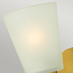 Бра с белым матовым стеклянным плафоном и тремя декоративными шарами Hinkley варинант исполнения - 9 | Loft Concept в Омске