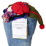 Подушка из джинсовой одежды и вязания Heart&Brain варинант исполнения - 3 | Loft Concept в Омске