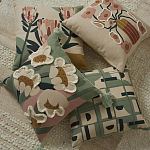 Подушка с цветочным принтом Blooming Elegance Lily варинант исполнения - 5 | Loft Concept в Омске