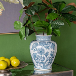 Ваза округлой формы белого цвета с синим растительным узором Blue & White Ornament  варинант исполнения - 5 | Loft Concept в Омске