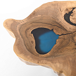 Кофейный стол со столешницей из орехового дерева и эпоксидной смолы Clem Coffee Table варинант исполнения - 1 | Loft Concept в Омске