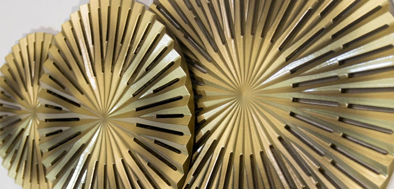 Арт-объект Apollo Brown and Gold Wall Plaque Disc gap 3 Арт-объект Apollo Brown and Gold Wall Plaque Disc gap 3 - Loft-Concept в Омске