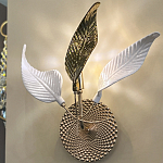 Бра с декоративными белыми и золотыми листьями на текстурном основании Wintery flovers варинант исполнения - 4 | Loft Concept в Омске