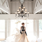 Люстра бронзового цвета с бежевыми абажурами из органзы в классическом стиле Hinkley варинант исполнения - 3 | Loft Concept в Омске