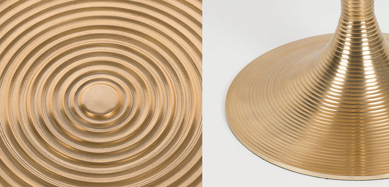 Кофейный столик HYPNOTISING ROUND COFFEE TABLE GOLD BM23002 Bold Monkey Кофейный столик HYPNOTISING ROUND COFFEE TABLE GOLD BM23002 Bold Monkey - Loft-Concept в Омске