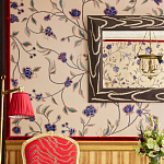 Обои с вышивкой ручной работы Flora Catherine colourway on Liso Pearl wool sateen варинант исполнения - 2 | Loft Concept в Омске