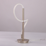 Настольная лампа белым изогнутым плафоном на круглой подставке Luke Lampco Tracer Lamp варинант исполнения - 8 | Loft Concept в Омске