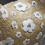 Статуэтка курица с белым цветочным узором и металлическими ножками Rustic Chicken варинант исполнения - 2 | Loft Concept в Омске