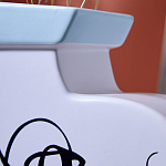 Ваза плоская белая с абстрактными черными линиями в форме лиц Faces of Imagination варинант исполнения - 5 | Loft Concept в Омске