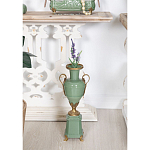 Ваза зеленого цвета из фарфора на высокой подставке с бронзовыми ручками Eden Garden porcelain and bronze варинант исполнения - 4 | Loft Concept в Омске