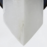 Бра черного цвета металлическое с вертикальным плафоном из алебстра Alora варинант исполнения - 3 | Loft Concept в Омске